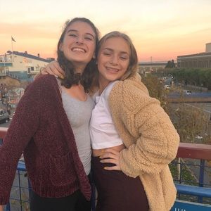 Meet your Posher, Lucy